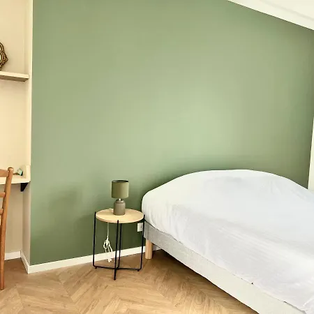 Hébergement de vacances Les Champs D'or ~ Magnifique 10 Personnes *